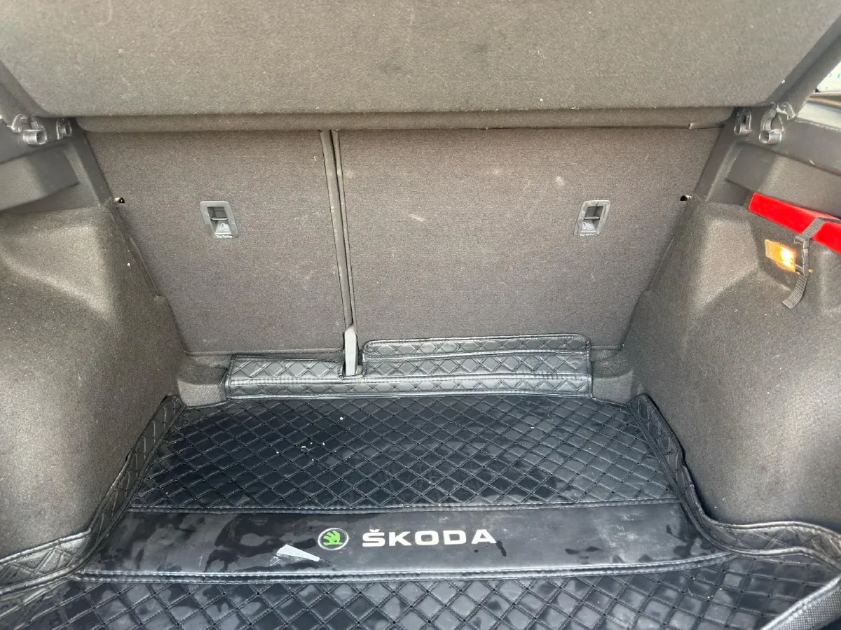 2020 Skoda Karoq 1.4T 150HP L4 7DCT,autocango,china used car exporter,china ev exporter,chinese used car exporter,chinese used ev exporter