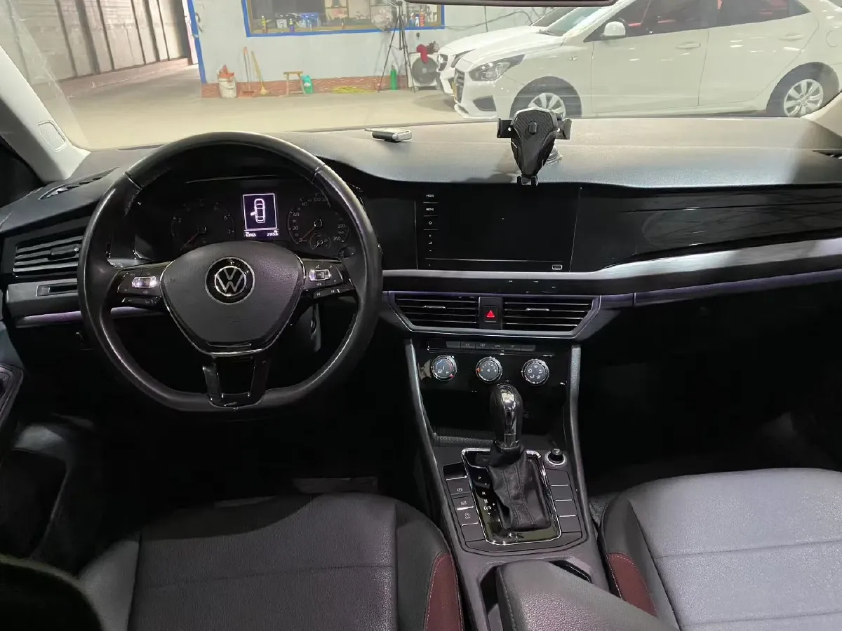 2020 Volkswagen Bora 1.5L 113HP L4 6AT,autocango,china used car exporter,china ev exporter,chinese used car exporter,chinese used ev exporter