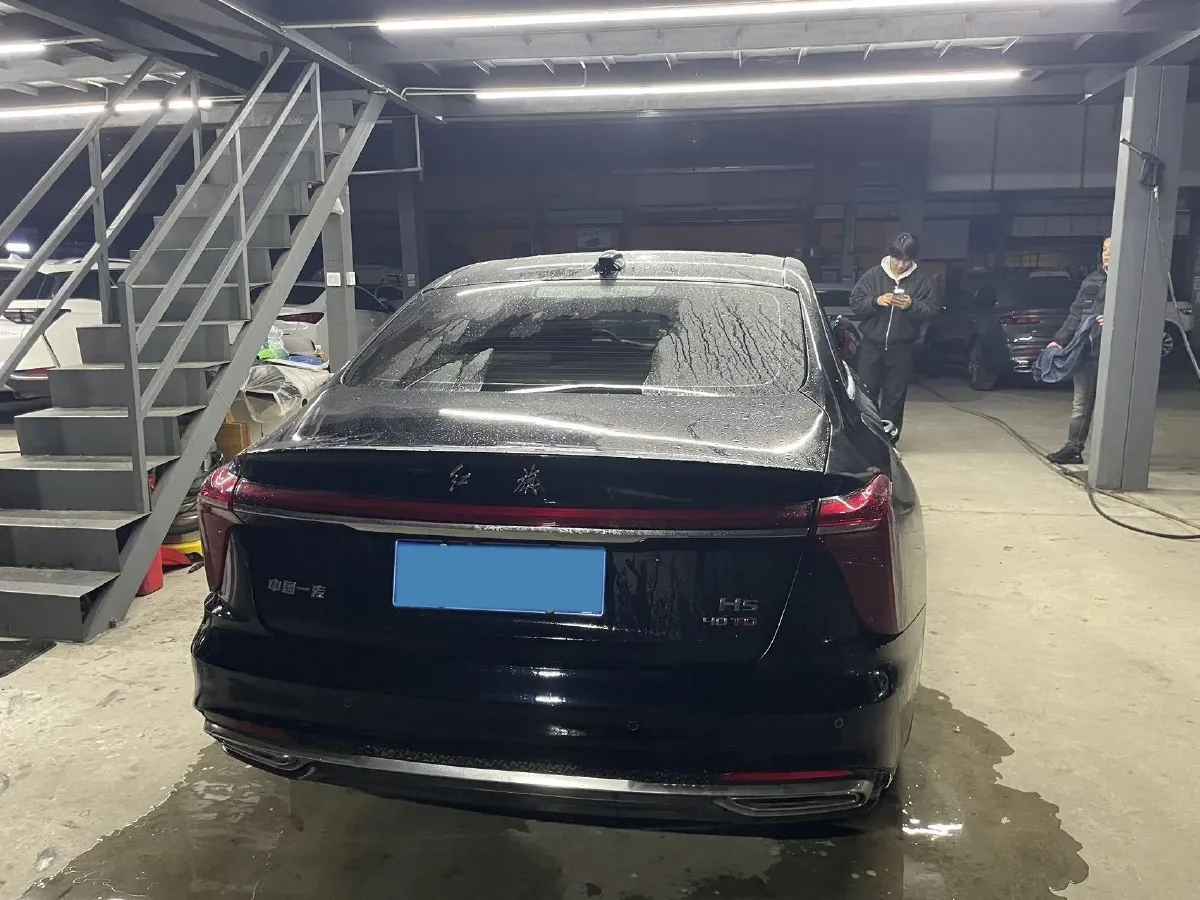 2023 HongQi H5 2.0T 224HP L4 8AT,autocango,china used car exporter,china ev exporter,chinese used car exporter,chinese used ev exporter