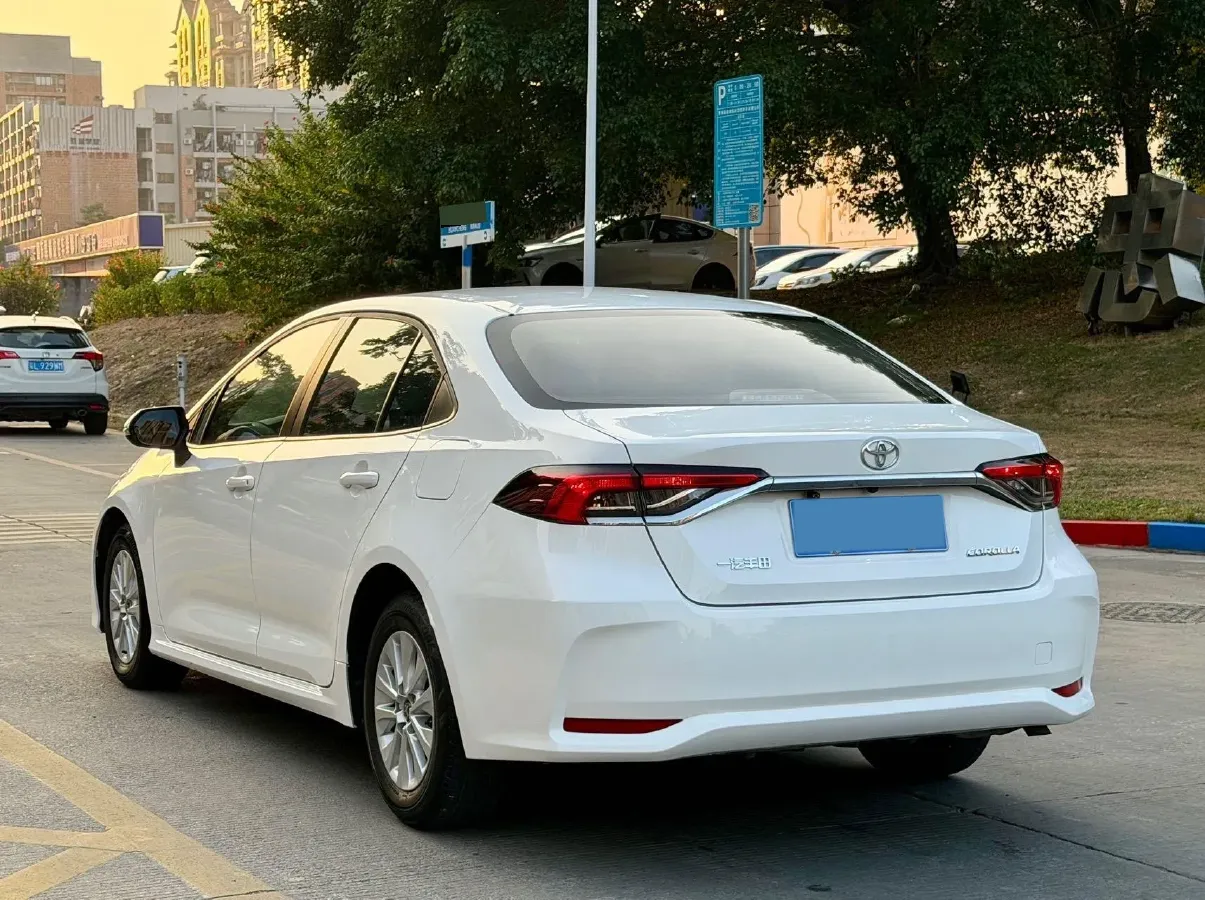 2023 Toyota Corolla 1.5L 121HP L3 CVT,autocango,china used car exporter,china ev exporter,chinese used car exporter,chinese used ev exporter