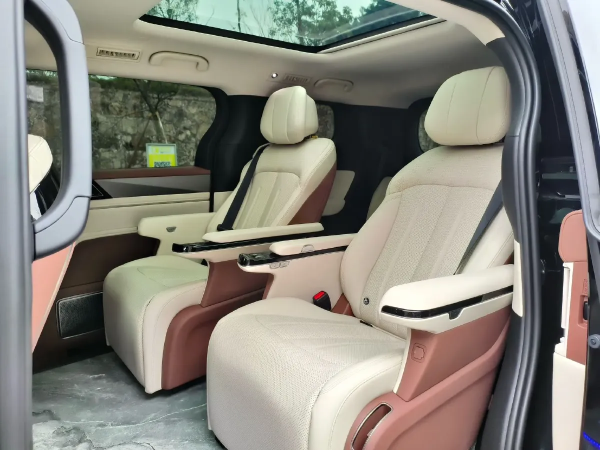 2025 BYD Xia 1.5T 156HP L4 E-CVT PHEV 36.6KWH,autocango,china used car exporter,china ev exporter,chinese used car exporter,chinese used ev exporter