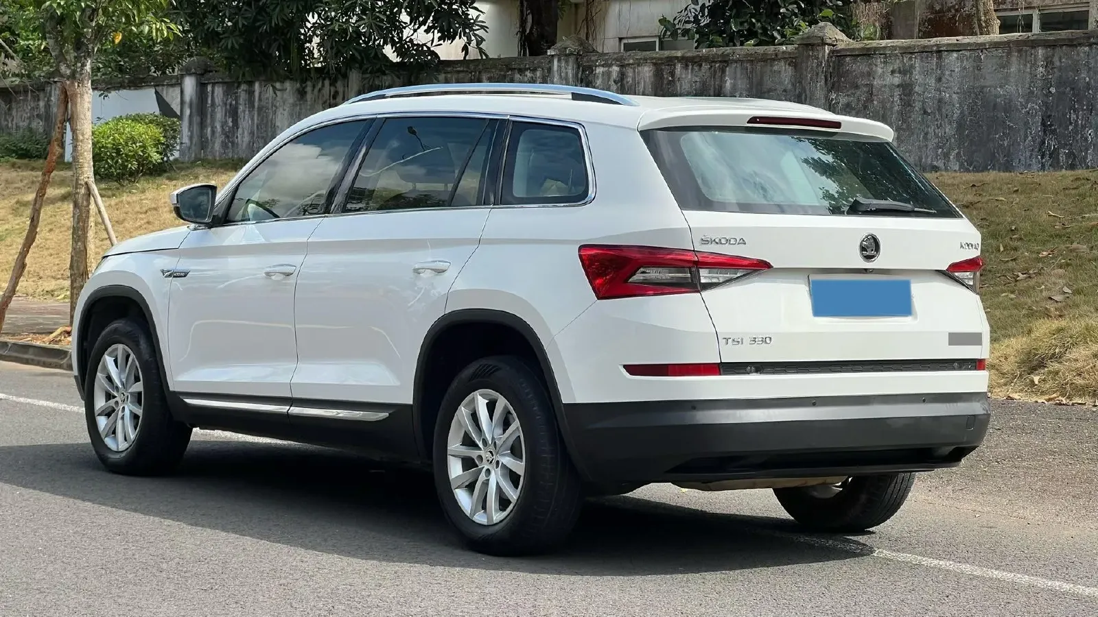 2018 Skoda Kodiak 2.0T 186HP L4 7DCT,autocango,china used car exporter,china ev exporter,chinese used car exporter,chinese used ev exporter