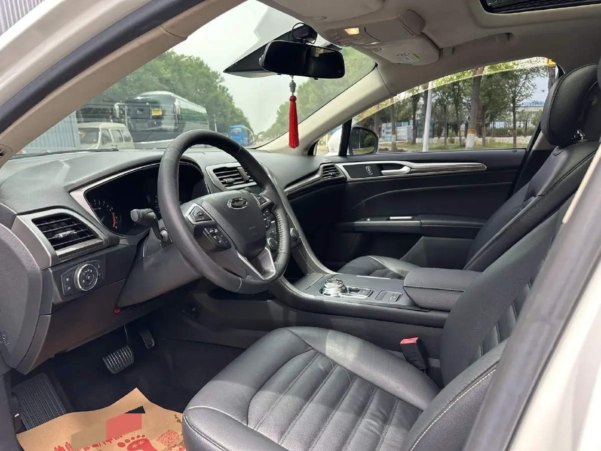 2017 Ford Mondeo 1.5T 181HP L4 6AT,autocango,china used car exporter,china ev exporter,chinese used car exporter,chinese used ev exporter