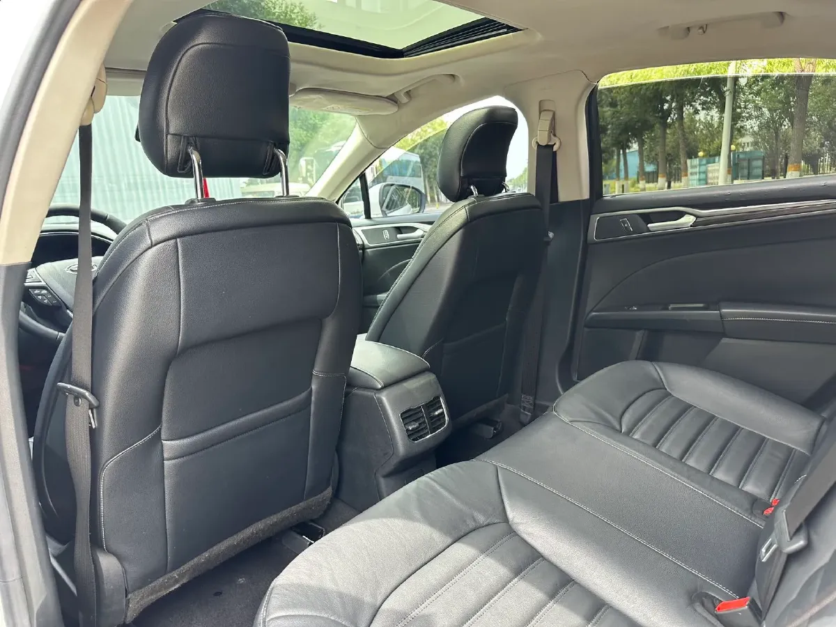 2017 Ford Mondeo 1.5T 181HP L4 6AT,autocango,china used car exporter,china ev exporter,chinese used car exporter,chinese used ev exporter