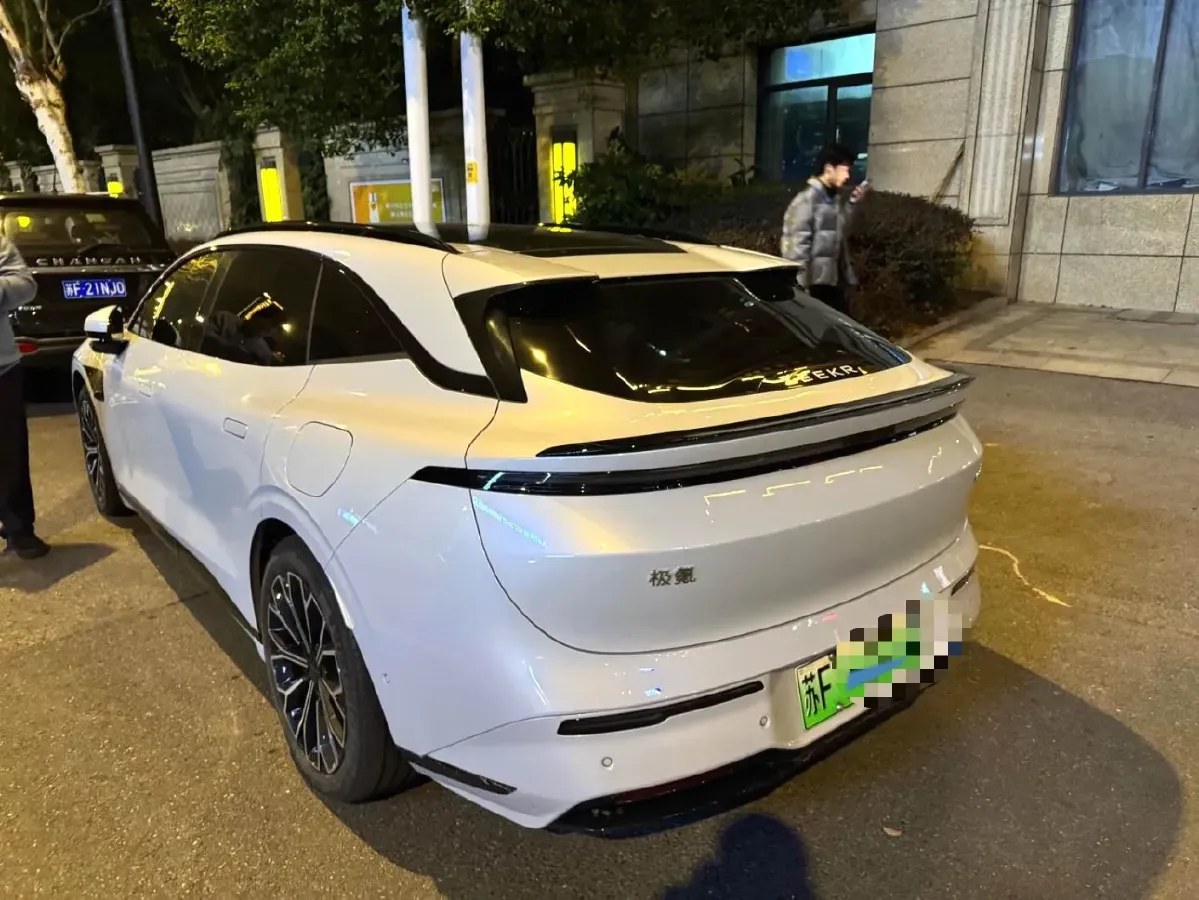 2025 Zeekr 007GT BEV 100.01KWH,autocango,china used car exporter,china ev exporter,chinese used car exporter,chinese used ev exporter