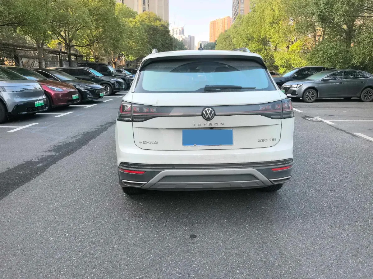 2024 Volkswagen Tayron 2.0T 186HP L4 7DCT,autocango,china used car exporter,china ev exporter,chinese used car exporter,chinese used ev exporter