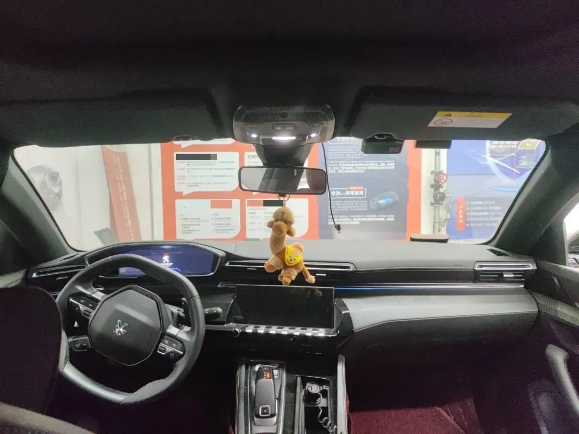 2022 Peugeot 508 1.8T 211HP L4 8AT,autocango,china used car exporter,china ev exporter,chinese used car exporter,chinese used ev exporter