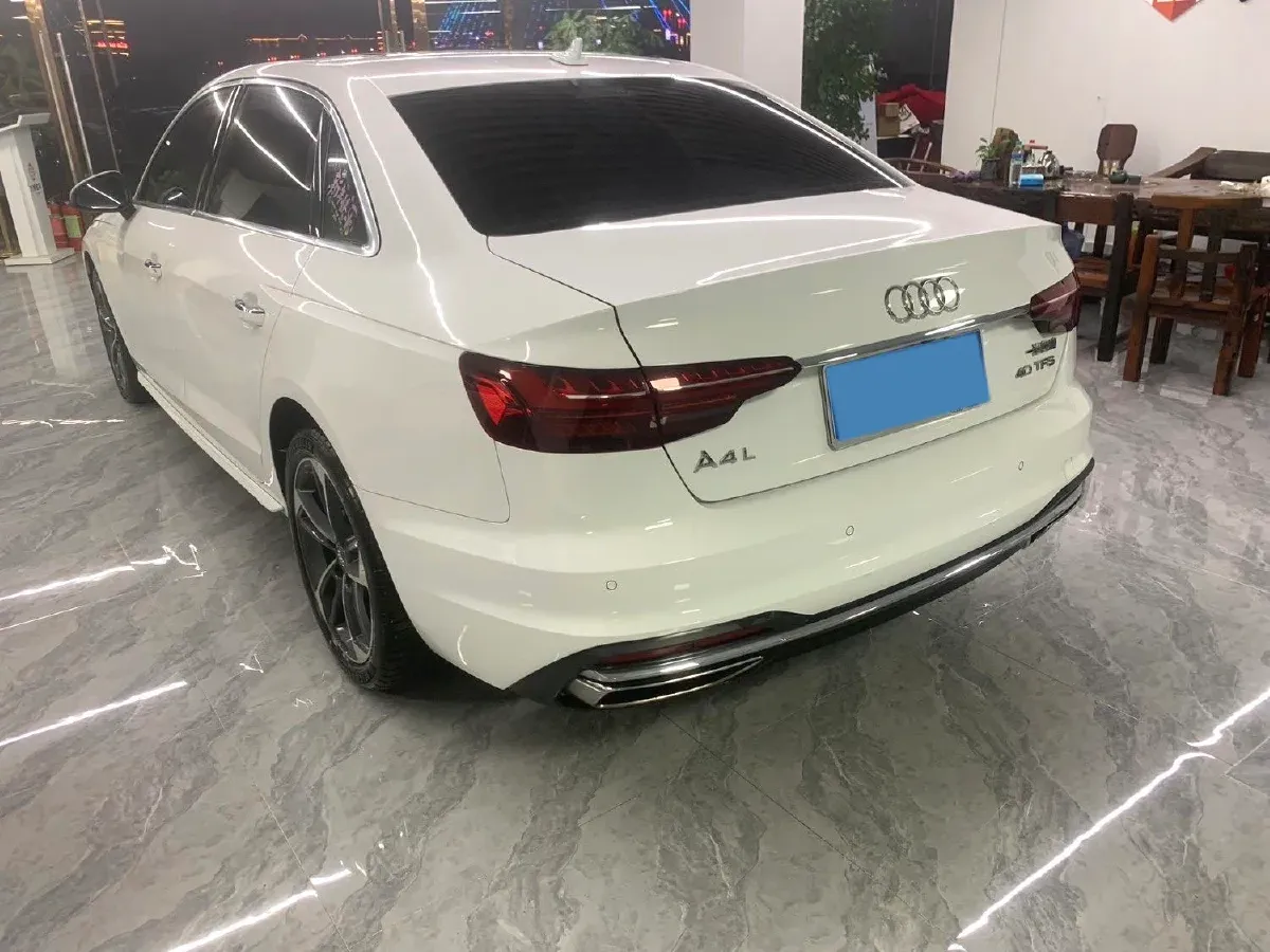 2020 Audi A4L 2.0T 190HP L4 7DCT,autocango,china used car exporter,china ev exporter,chinese used car exporter,chinese used ev exporter