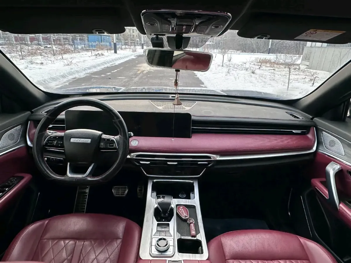 2023 ChangAn Oshan X7 Plus 1.5T 188HP L4 7DCT,autocango,china used car exporter,china ev exporter,chinese used car exporter,chinese used ev exporter