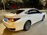 2022 Lexus ES 2.0L 173HP L4 CVT