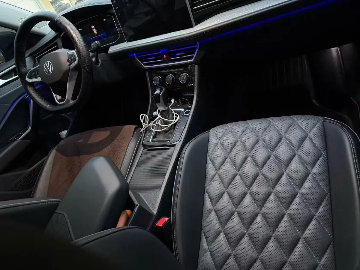 2023 Volkswagen Sagitar 1.5T 160HP L4 7DCT,autocango,china used car exporter,china ev exporter,chinese used car exporter,chinese used ev exporter