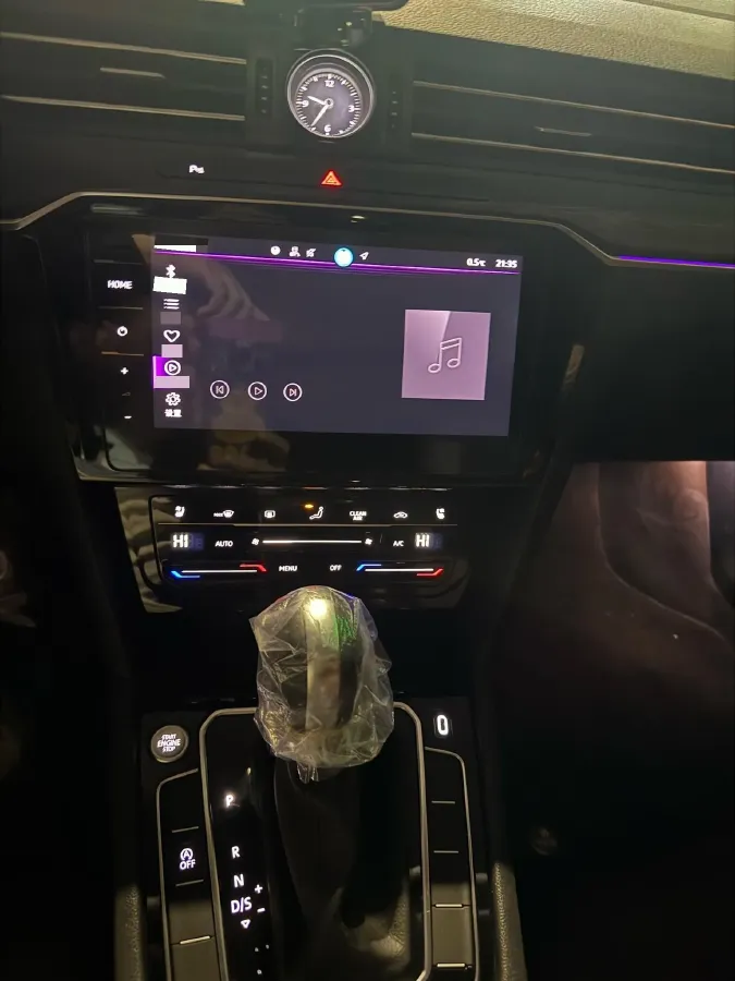 2025 Volkswagen Magotan 2.0T 186HP L4 7DCT,autocango,china used car exporter,china ev exporter,chinese used car exporter,chinese used ev exporter