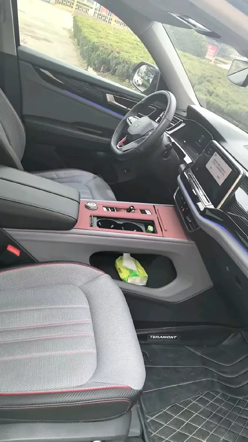 2024 Volkswagen Teramont 2.0T 220HP L4 7DCT,autocango,china used car exporter,china ev exporter,chinese used car exporter,chinese used ev exporter