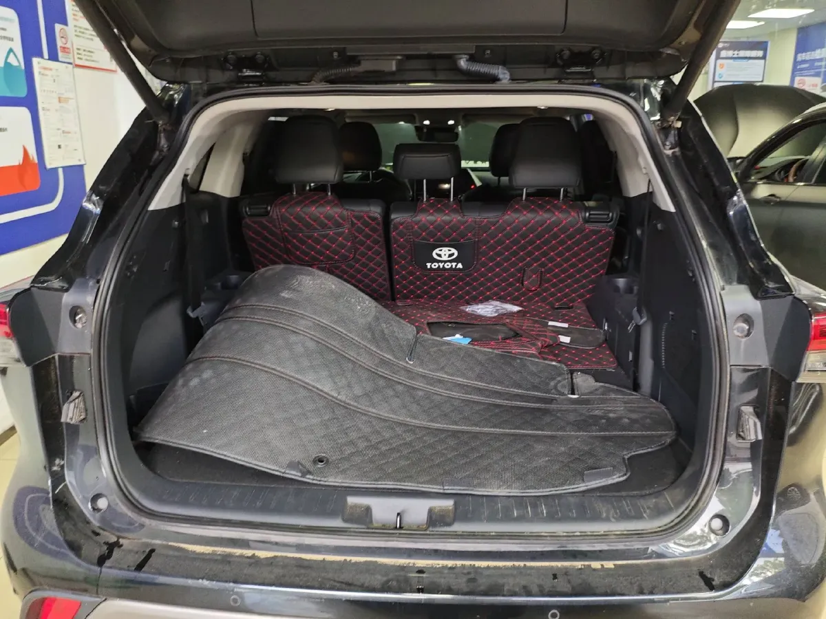 2022 Toyota Highlander 2.0T 248HP L4 8AT,autocango,china used car exporter,china ev exporter,chinese used car exporter,chinese used ev exporter