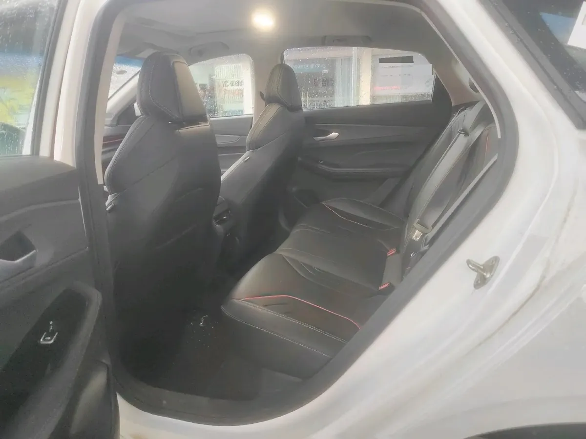 2022 Geely Binray 1.5T 181HP L4 7DCT,autocango,china used car exporter,china ev exporter,chinese used car exporter,chinese used ev exporter