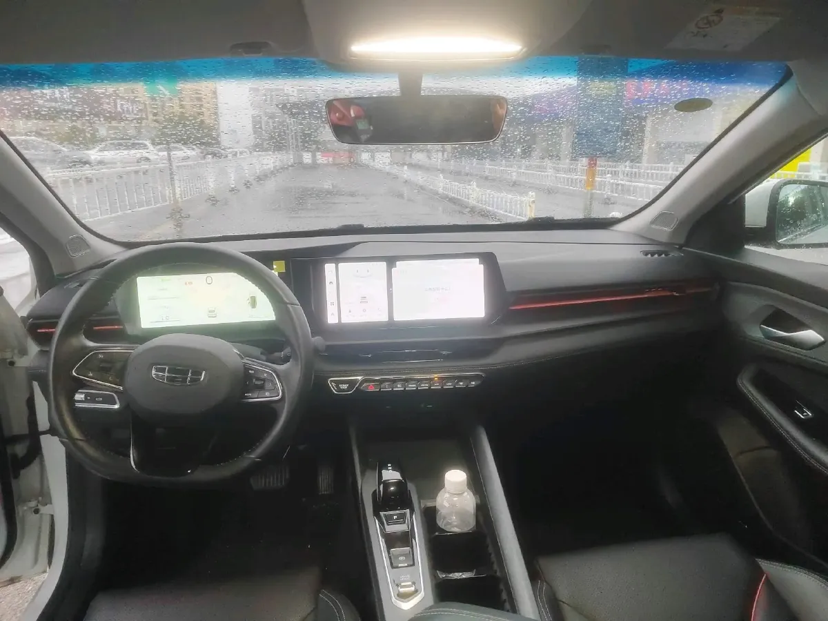 2022 Geely Binray 1.5T 181HP L4 7DCT,autocango,china used car exporter,china ev exporter,chinese used car exporter,chinese used ev exporter