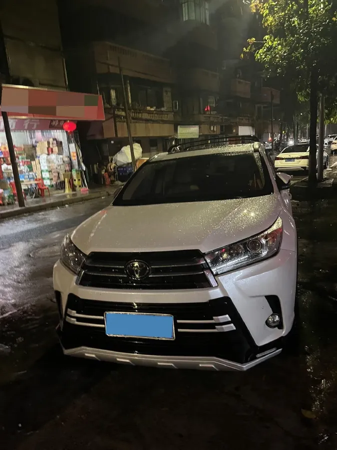 2021 Toyota Highlander 2.0T 220HP L4 6AT,autocango,china used car exporter,china ev exporter,chinese used car exporter,chinese used ev exporter
