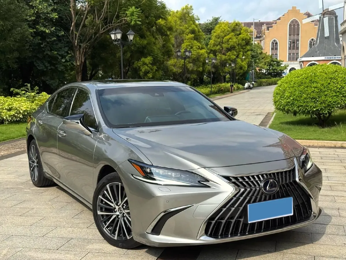 2021 Lexus ES 2.5L 178HP L4 E-CVT Hybrid,autocango,china used car exporter,china ev exporter,chinese used car exporter,chinese used ev exporter