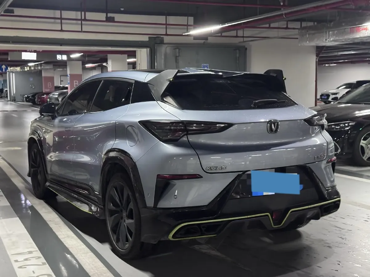 2021 ChangAn UNI-T 1.5T 180HP L4 7DCT,autocango,china used car exporter,china ev exporter,chinese used car exporter,chinese used ev exporter