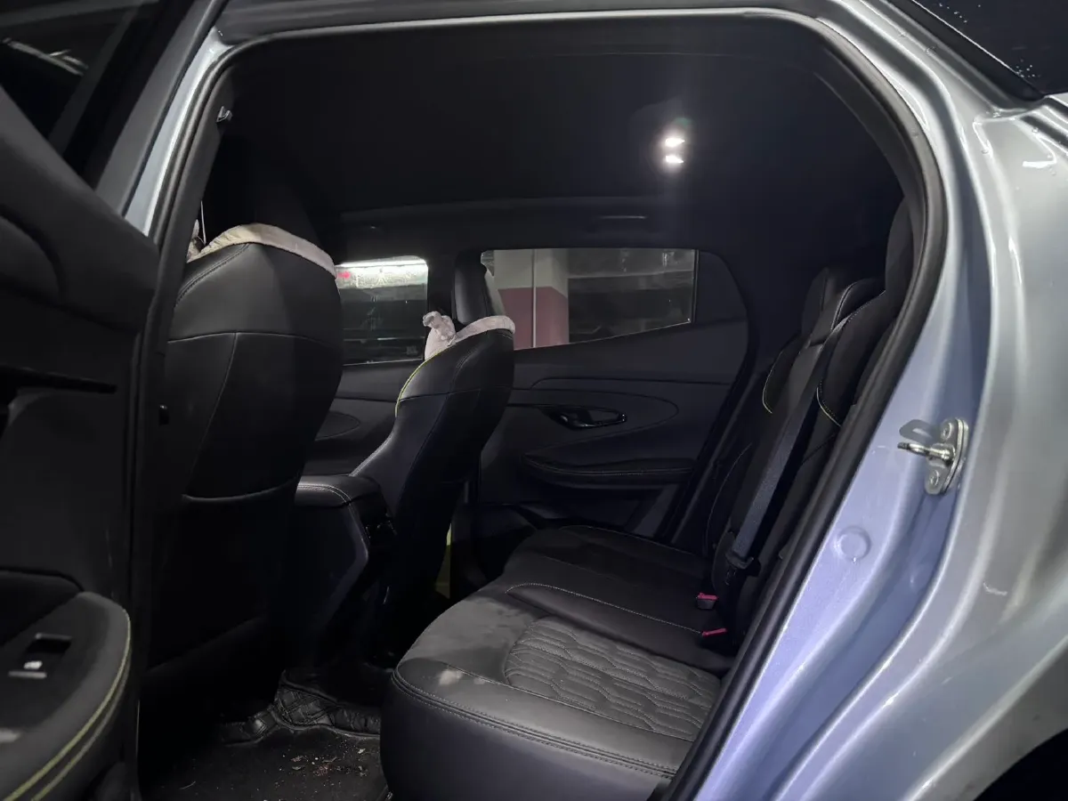 2021 ChangAn UNI-T 1.5T 180HP L4 7DCT,autocango,china used car exporter,china ev exporter,chinese used car exporter,chinese used ev exporter