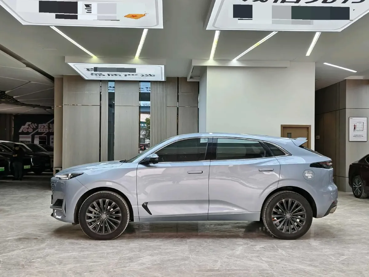 2021 ChangAn UNI-K 2.0T 233HP L4 8AT,autocango,china used car exporter,china ev exporter,chinese used car exporter,chinese used ev exporter