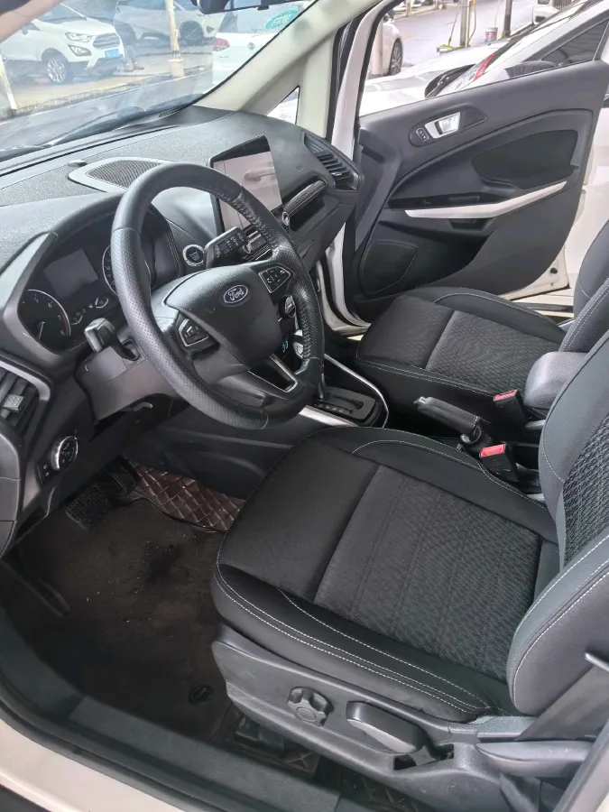 2018 Ford EcoSport 1.5L 120HP L3 6AT,autocango,china used car exporter,china ev exporter,chinese used car exporter,chinese used ev exporter