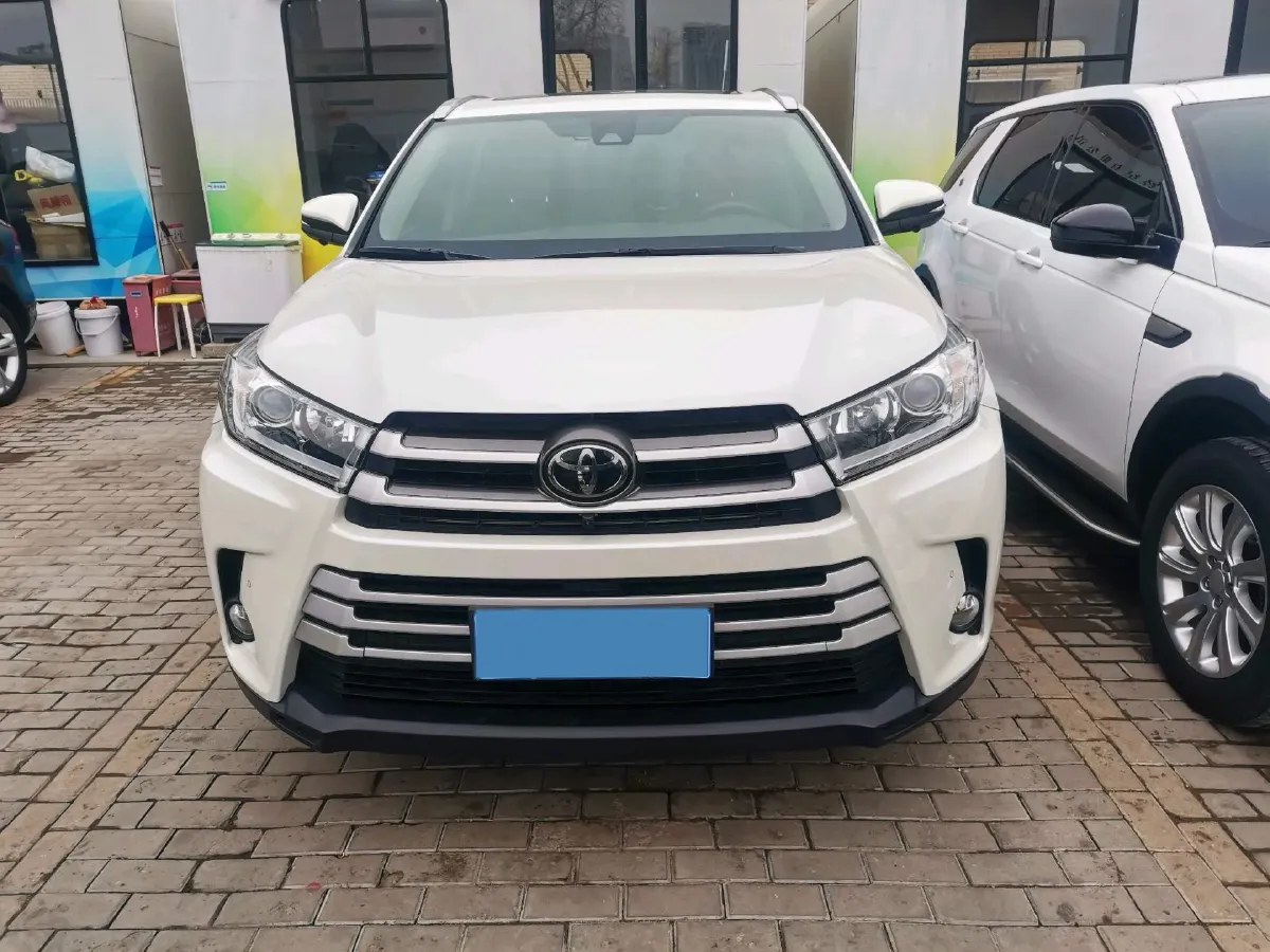 2018 Toyota Highlander 2.0T 220HP L4 6AT,autocango,china used car exporter,china ev exporter,chinese used car exporter,chinese used ev exporter