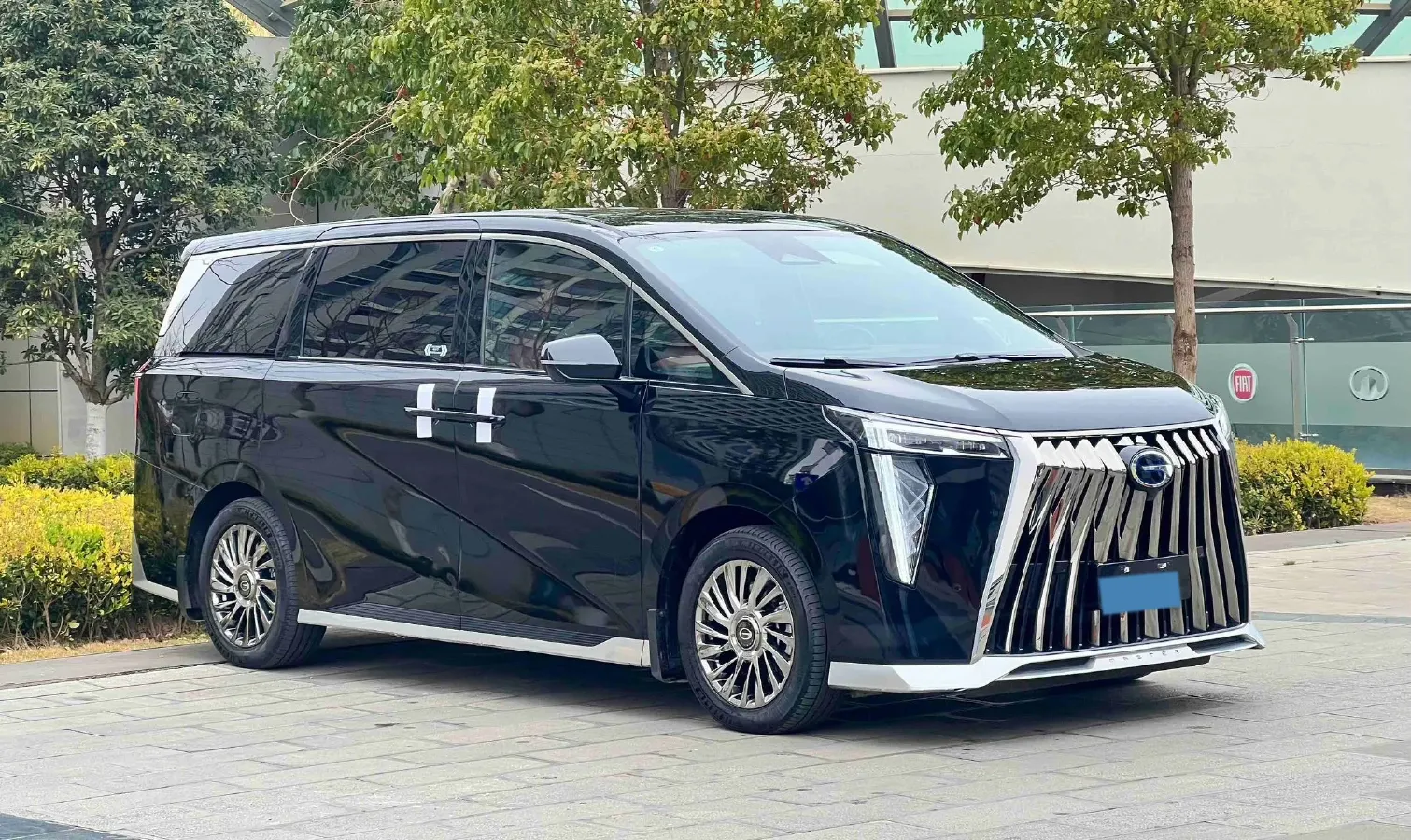 2023 GAC Trumpchi M8 2.0T 252HP L4 8AT,autocango,china used car exporter,china ev exporter,chinese used car exporter,chinese used ev exporter