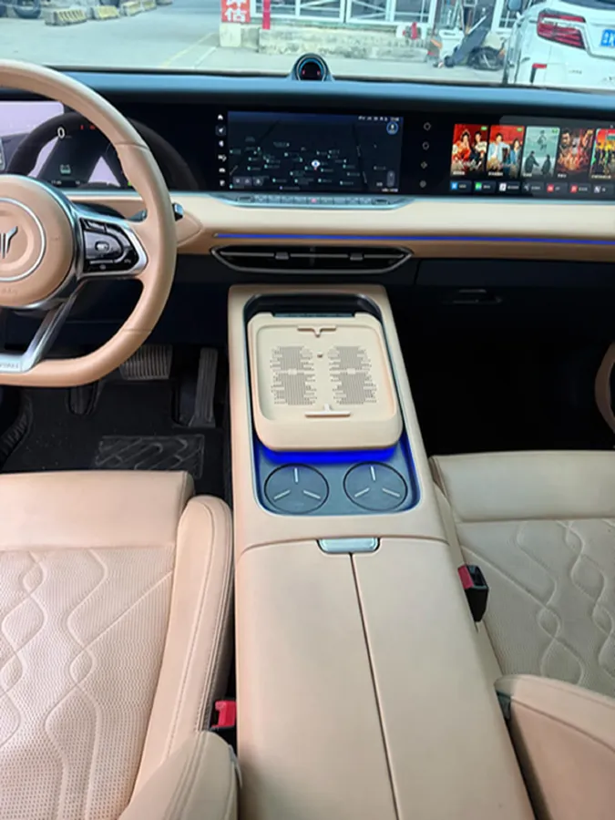 2024 Voyah FREE 1.5T 150HP L4 REEV 39.2KWH,autocango,china used car exporter,china ev exporter,chinese used car exporter,chinese used ev exporter