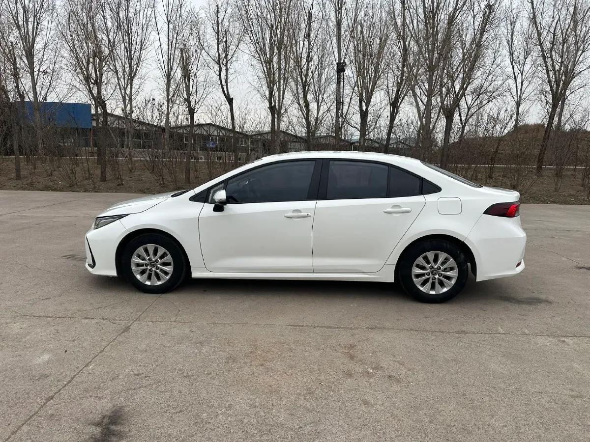 2021 Toyota Corolla 1.2T 116HP L4 CVT,autocango,china used car exporter,china ev exporter,chinese used car exporter,chinese used ev exporter
