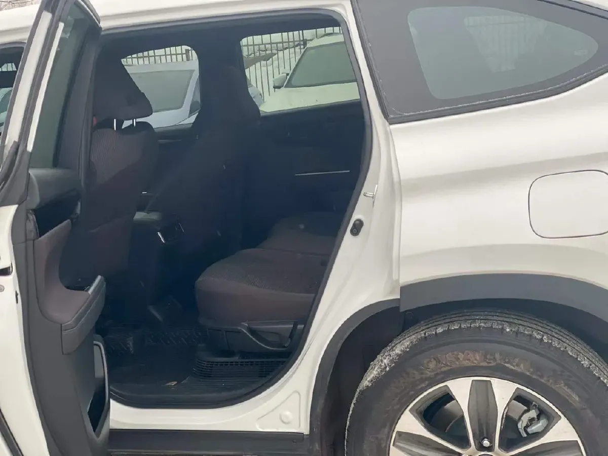 2021 Toyota Crown Kluger 2.5L 192HP L4 E-CVT Hybrid,autocango,china used car exporter,china ev exporter,chinese used car exporter,chinese used ev exporter