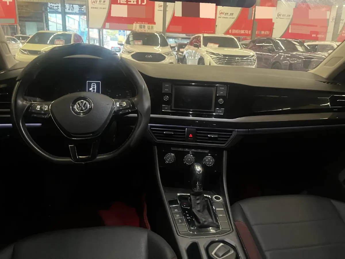 2020 Volkswagen Bora 1.5L 113HP L4 6AT,autocango,china used car exporter,china ev exporter,chinese used car exporter,chinese used ev exporter