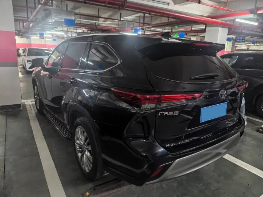 2022 Toyota Highlander 2.0T 248HP L4 8AT,autocango,china used car exporter,china ev exporter,chinese used car exporter,chinese used ev exporter