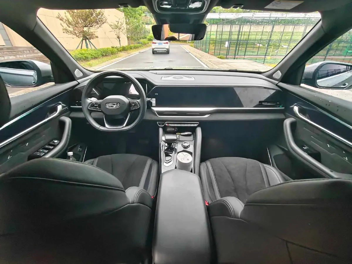 2024 Geely Monjaro 2.0T 238HP L4 8AT,autocango,china used car exporter,china ev exporter,chinese used car exporter,chinese used ev exporter