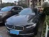 2022 Volvo S90 2.0T 250HP L4 8AT
