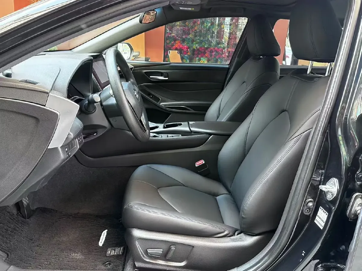 2022 Toyota Avalon 2.0L 178HP L4 CVT,autocango,china used car exporter,china ev exporter,chinese used car exporter,chinese used ev exporter