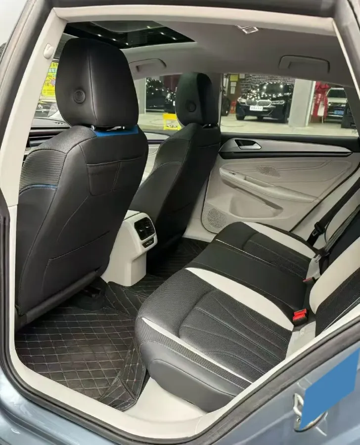 2023 Volkswagen Lamando 1.4T 150HP L4 7DCT,autocango,china used car exporter,china ev exporter,chinese used car exporter,chinese used ev exporter