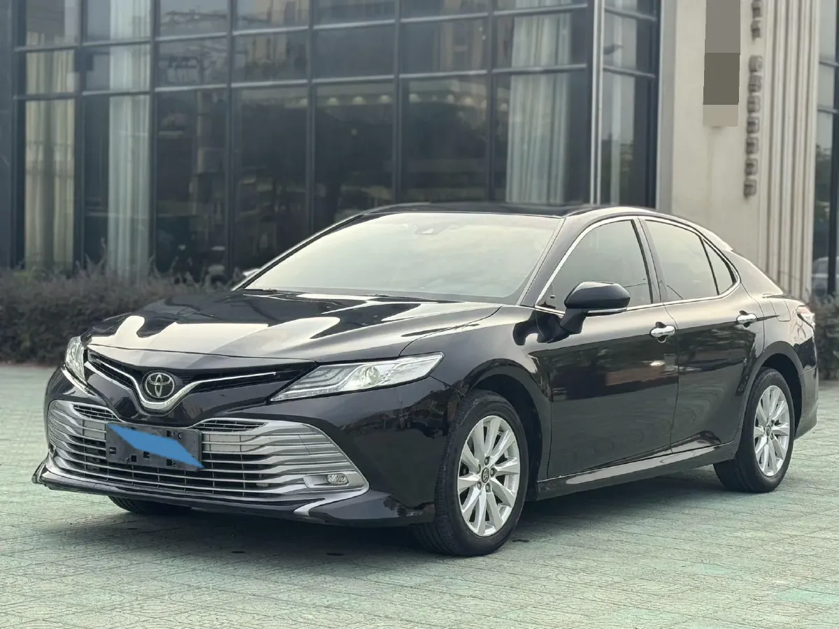 2019 Toyota Camry 2.0L 178HP L4 CVT,autocango,china used car exporter,china ev exporter,chinese used car exporter,chinese used ev exporter