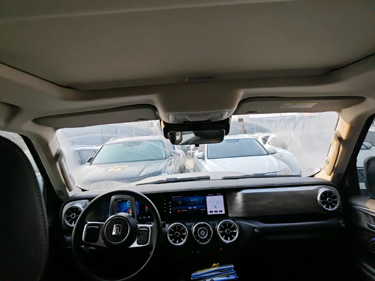 2024 Tank 300 2.0T 227HP L4 8AT,autocango,china used car exporter,china ev exporter,chinese used car exporter,chinese used ev exporter