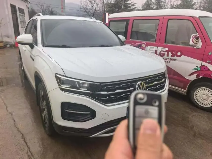 2020 Volkswagen Tayron 2.0T 186HP L4 7DCT,autocango,china used car exporter,china ev exporter,chinese used car exporter,chinese used ev exporter