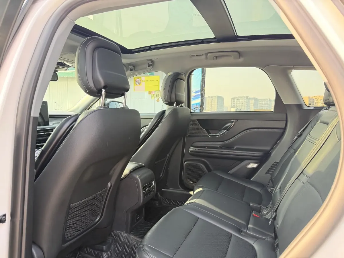 2021 Lincoln Corsair 2.0T 245HP L4 8AT,autocango,china used car exporter,china ev exporter,chinese used car exporter,chinese used ev exporter