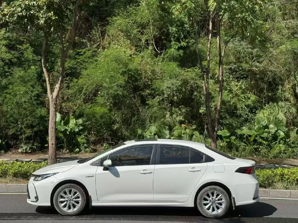 2022 Toyota Corolla 1.8L 98HP L4 E-CVT Hybrid,autocango,china used car exporter,china ev exporter,chinese used car exporter,chinese used ev exporter