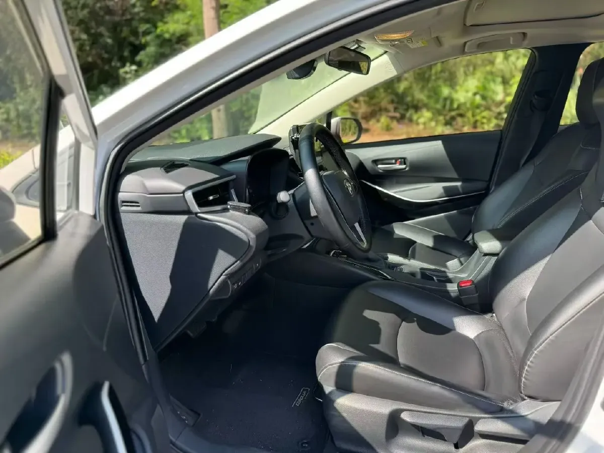 2022 Toyota Corolla 1.8L 98HP L4 E-CVT Hybrid,autocango,china used car exporter,china ev exporter,chinese used car exporter,chinese used ev exporter