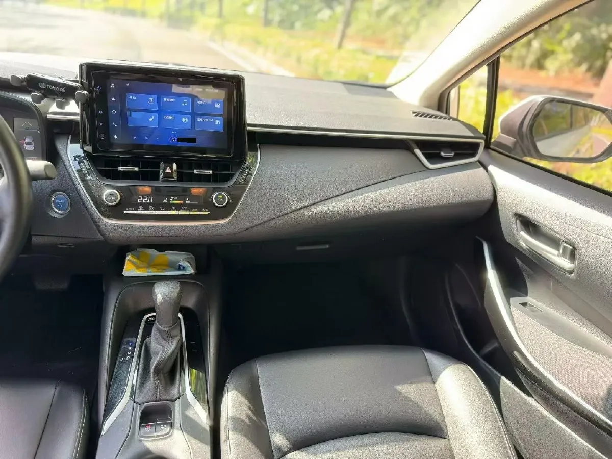 2022 Toyota Corolla 1.8L 98HP L4 E-CVT Hybrid,autocango,china used car exporter,china ev exporter,chinese used car exporter,chinese used ev exporter