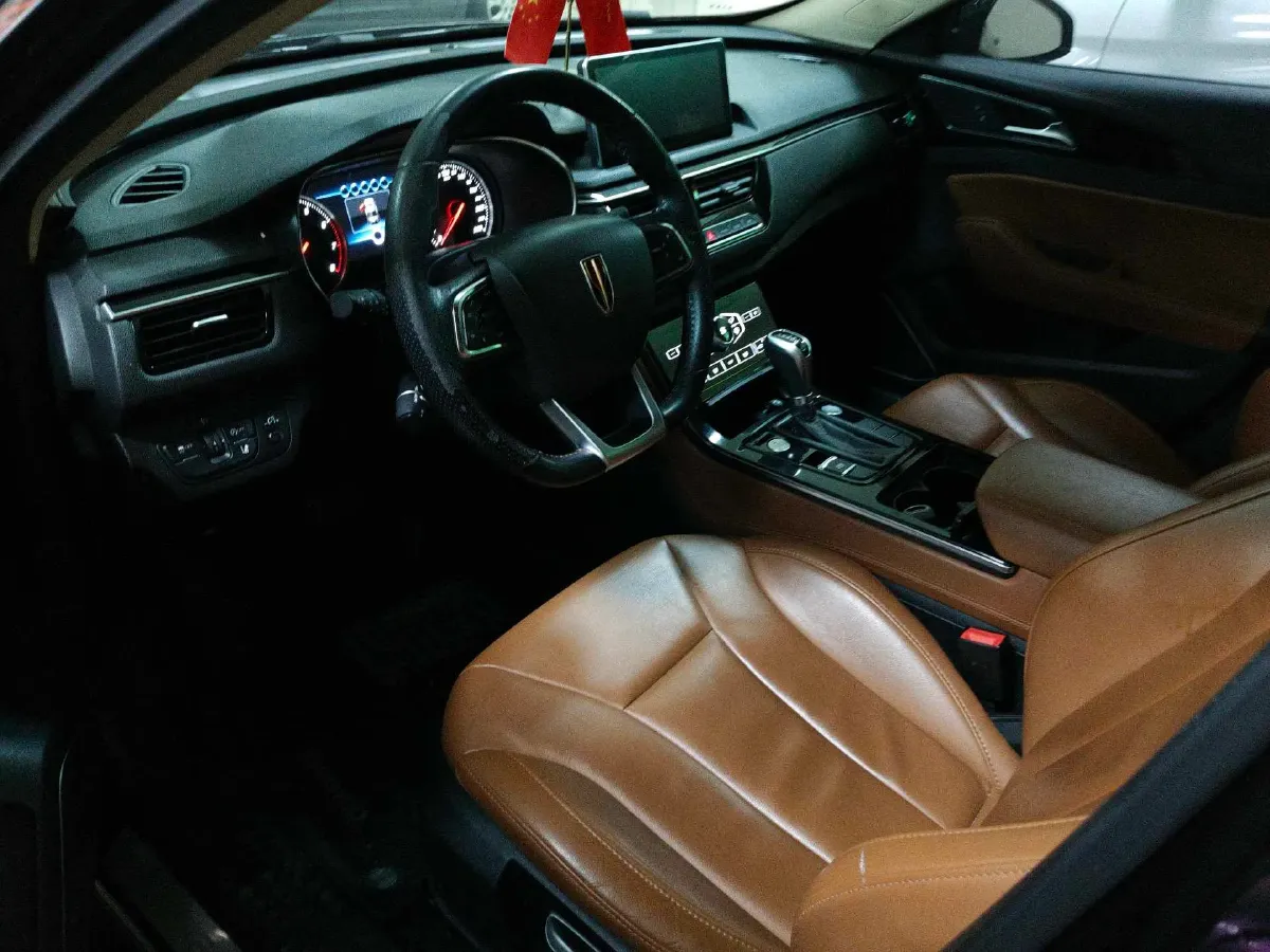 2019 HongQi H5 1.8T 180HP L4 6AT,autocango,china used car exporter,china ev exporter,chinese used car exporter,chinese used ev exporter