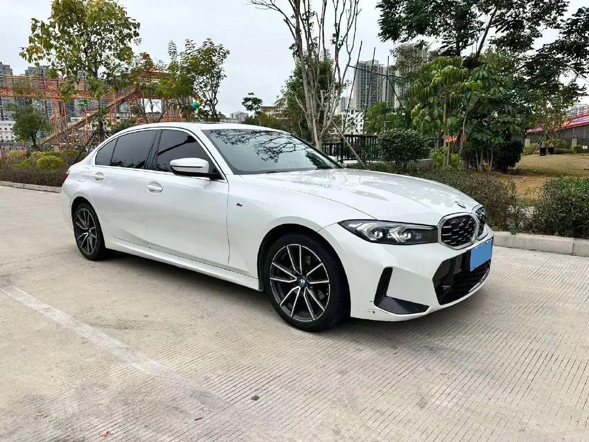 2023 BMW 3 Series 2.0T 184HP L4 8AT,autocango,china used car exporter,china ev exporter,chinese used car exporter,chinese used ev exporter
