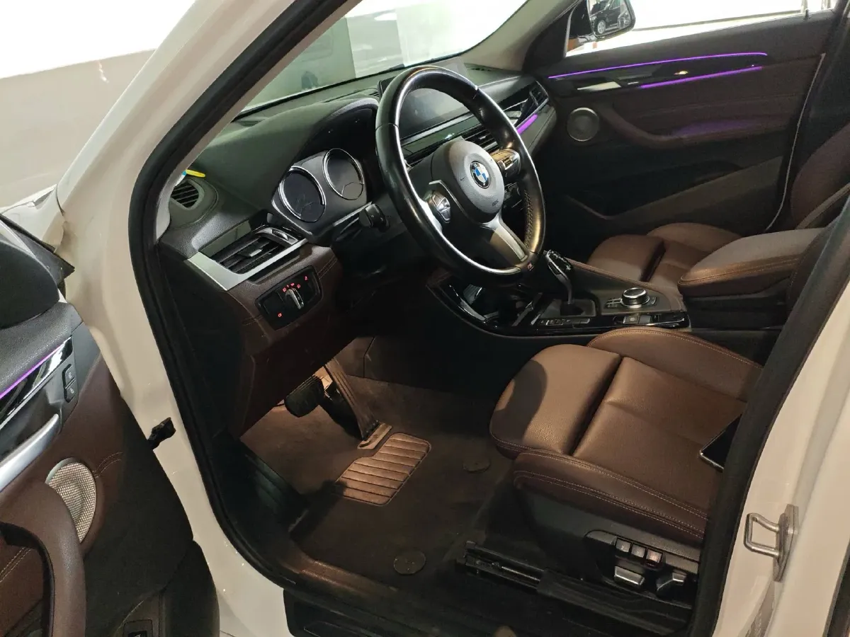 2022 BMW X2 2.0T 192HP L4 7DCT,autocango,china used car exporter,china ev exporter,chinese used car exporter,chinese used ev exporter