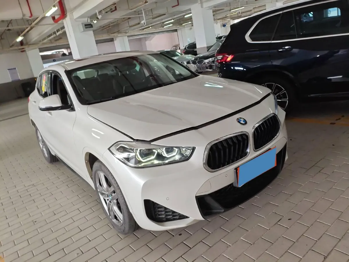 2022 BMW X2 2.0T 192HP L4 7DCT,autocango,china used car exporter,china ev exporter,chinese used car exporter,chinese used ev exporter