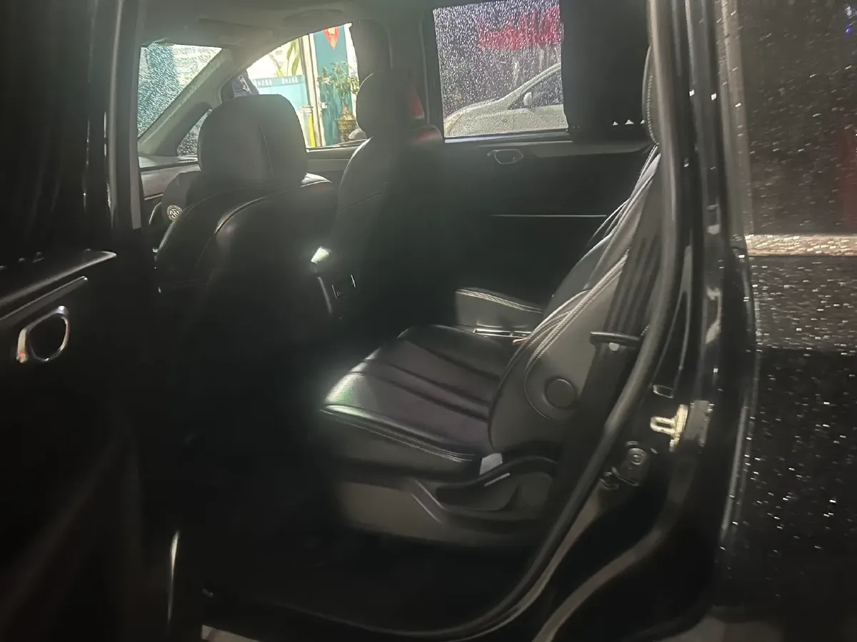 2021 GAC Trumpchi M6 1.5T 169HP L4 7DCT,autocango,china used car exporter,china ev exporter,chinese used car exporter,chinese used ev exporter