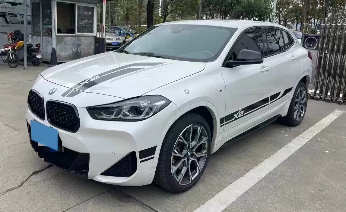 2021 BMW X2 2.0T 192HP L4 8AT,autocango,china used car exporter,china ev exporter,chinese used car exporter,chinese used ev exporter